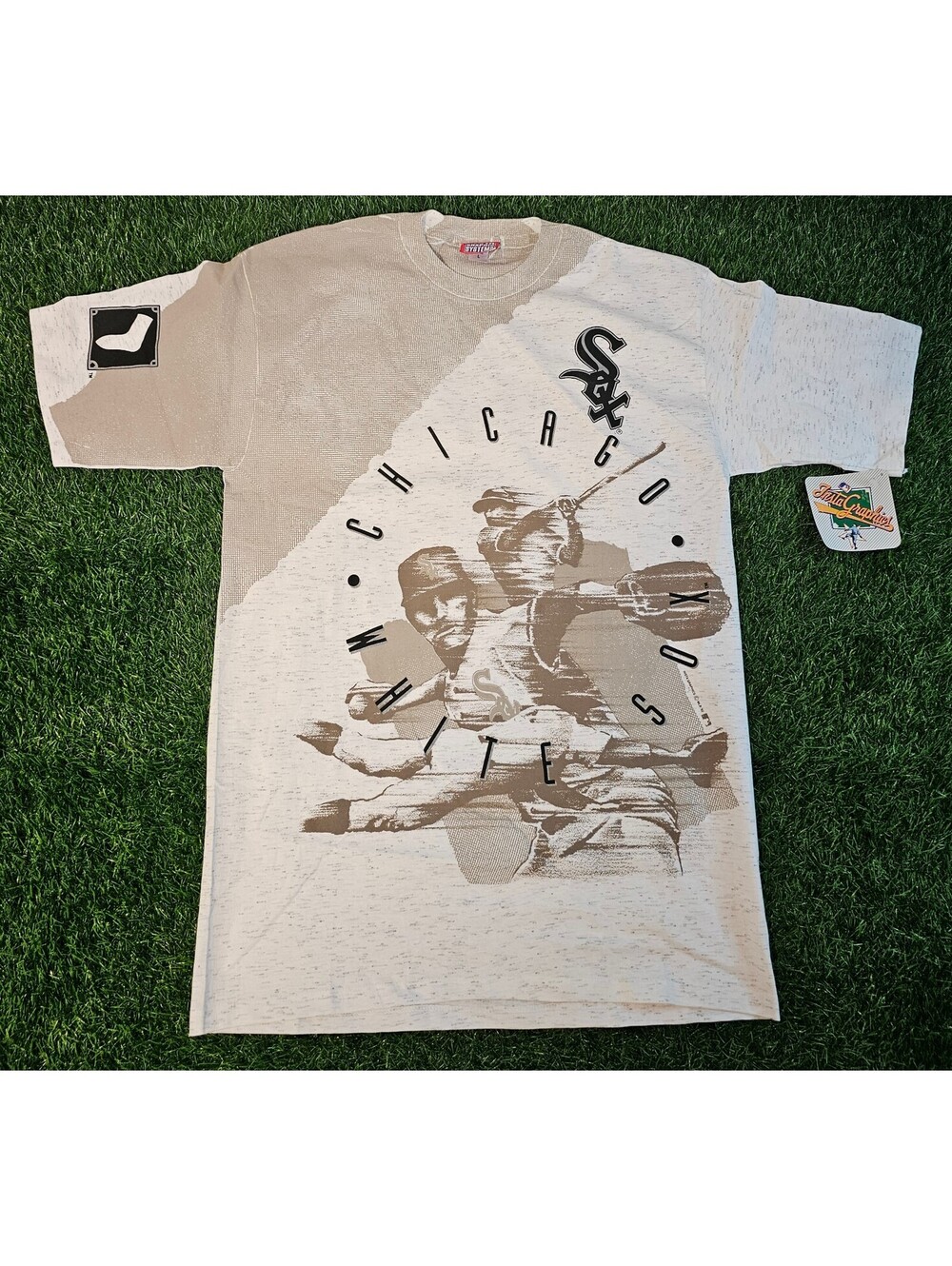 NWT AOP Vintage 90s Chicago White Sox Insta Graphics MLB Baseball T-Shirt Large